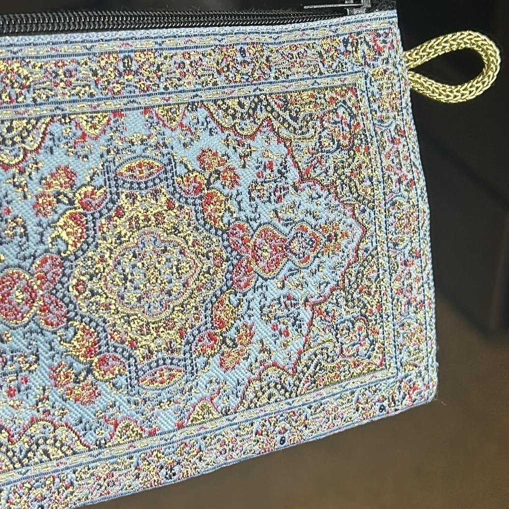 Embroidered Wallet - Picture 7 of 8